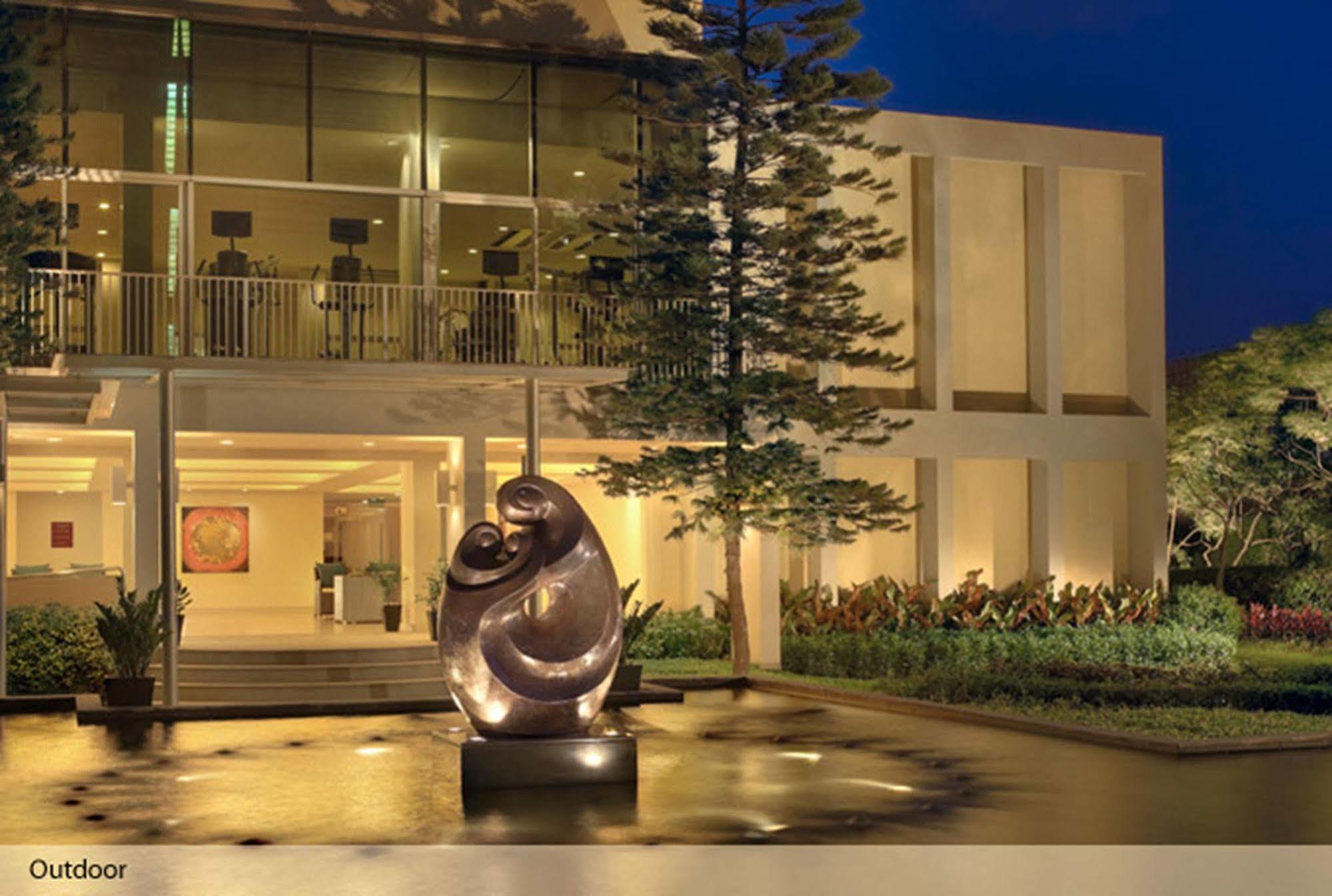 Bangna Pride Hotel & Residence Bangkok Extérieur photo